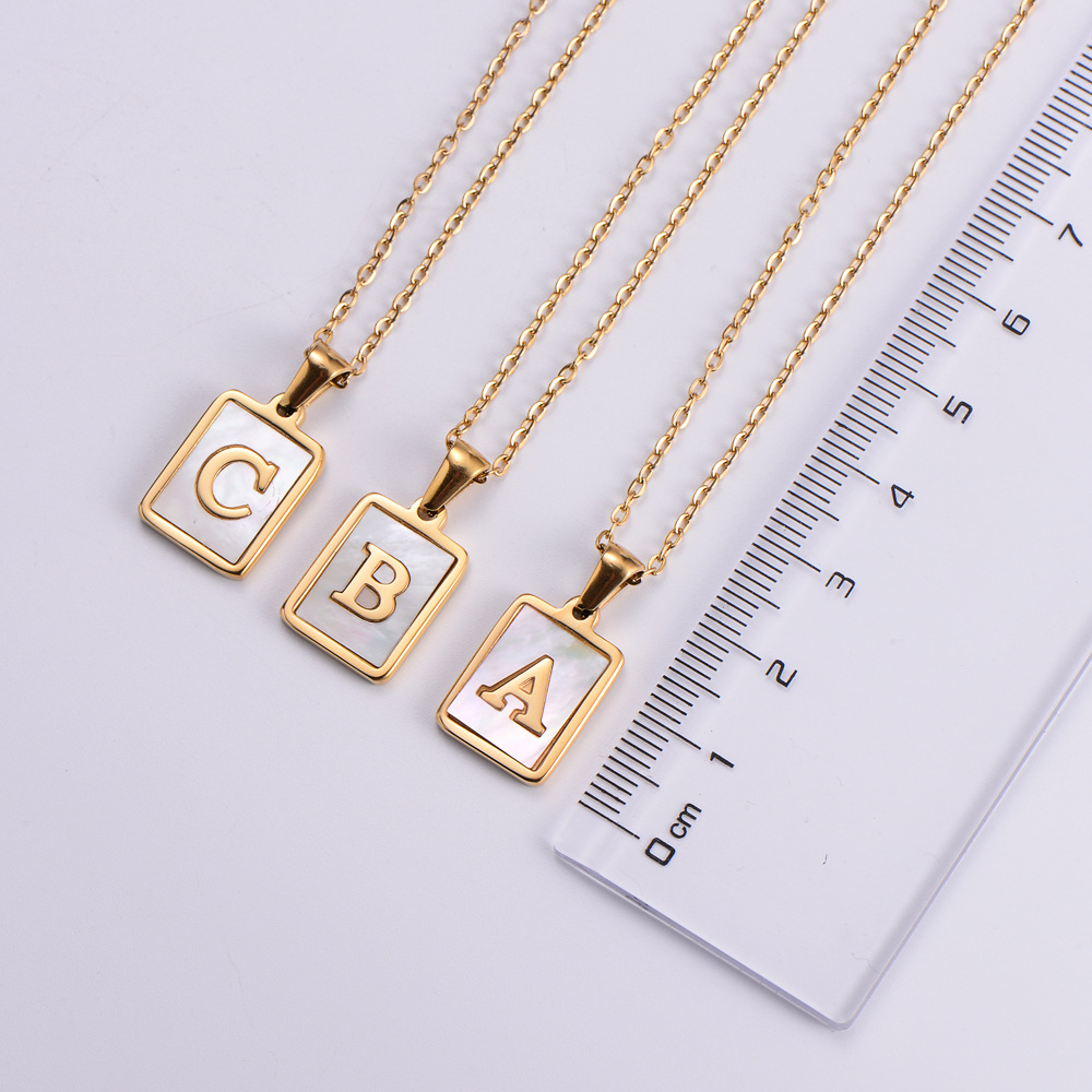 Acier Inoxydable 304 Plaqué Or 18K Style Simple Placage Lettre Coquille Pendentif display picture 1