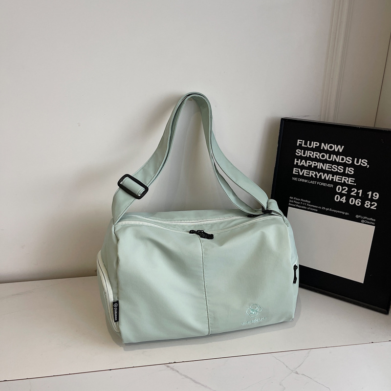Women's Solid Color Nylon Large Capacity Travel Bag, Commuter Luggage Bag, Casual Shoulder & Crossbody Bag, Gym Bag - Thumbnail 8