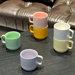 縦紋マグカップ家庭用陶磁器カップカップル対カップ高顔値コーヒーカップ縞朝食カップコップ卸売り