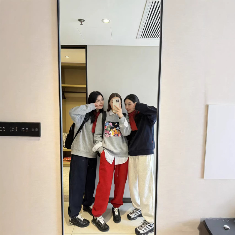 2025 Winter Ic* Xiaohuo Same Style Women's Winter High-Proportion Fleece Jogging Pants Fleece Jogger Pants 2025 Winter Ic* Xiaohuo Same Style Women's Winter High-Proportion Fleece Jogging Pants Fleece Jogger Pants