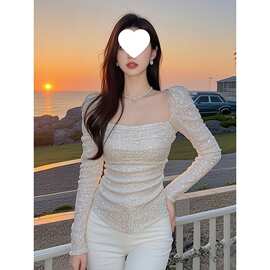 时尚方领上衣2026新款女秋季甜酷辣妹风设计感别致亮片打底衫恤