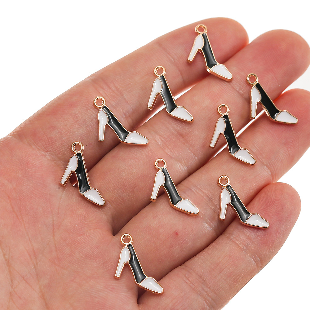 10 Pieces Simple Style High Heel Alloy Enamel Pendant Jewelry Accessories display picture 2