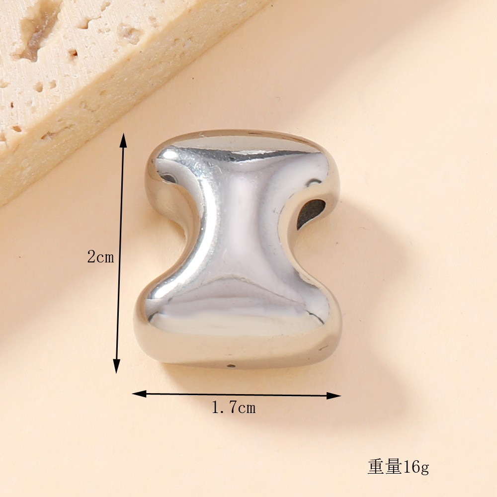 Colgante único venta cruzada de burbujas de fundición 26 collares de letras inglesas accesorios colgante DIY joyas de acero inoxidable