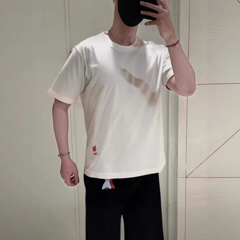 25 Spring and Summer New Bv European and American Style Embroidered Round Neck Short T-Shirt Versatile Casual Fashion Short-Sleeved T-Shirt for Men and Women Same Style Original Goods