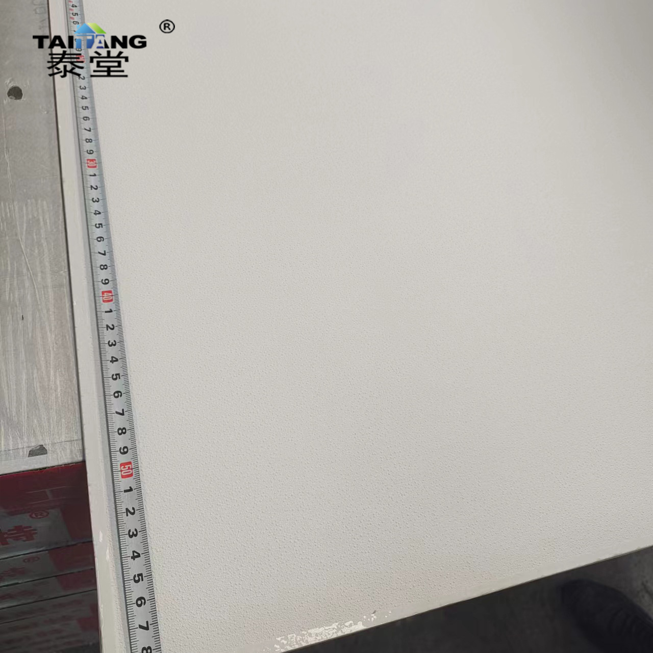 595*9mm blanco Pvc laminado placa de yeso azulejos Pvc yeso techo 600X1200Mm