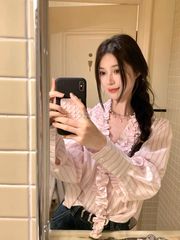 甜美减龄粉色条纹衬衫女设计感木耳边宽松显衬衣春夏季V领上衣