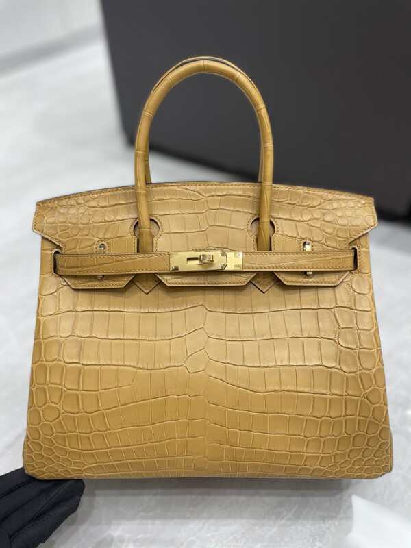 High-quality Nile crocodile leather Binkin platinum BK matte 25/30 handbag for women, fully hand-stitched with wax thread High-quality Nile crocodile leather Binkin platinum BK matte 25/30 handbag for women, fully hand-stitched with wax thread
