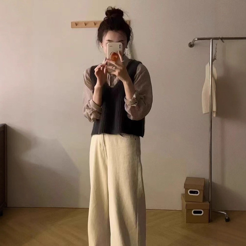 春秋绿色设计感复古毛衣马甲针织套头背心女秋季时尚百搭搭配上衣|undefined