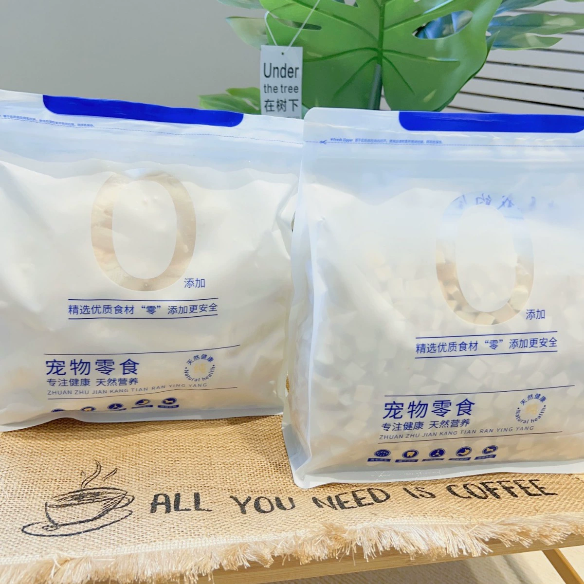 Цветная упаковка сублимированные закуски для домашних животных 0 Добавить куриные зерна куриная грудка мясо на откорм питание закуски для кошек корм для кошек