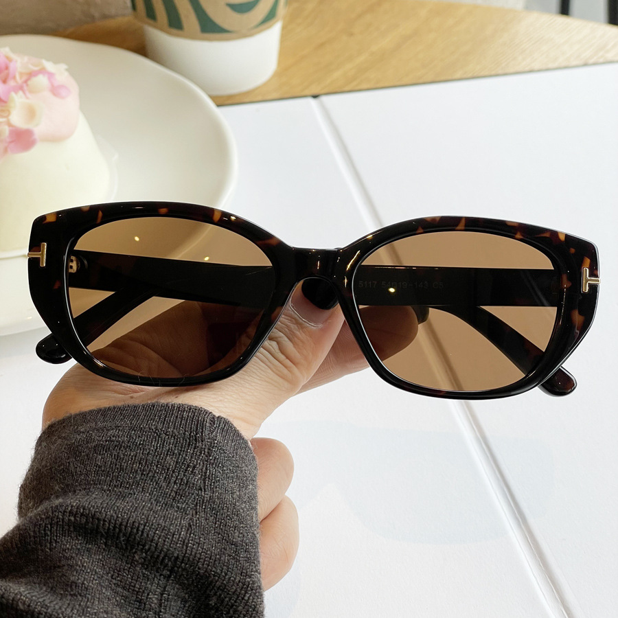2025 new sunglasses irregular retro anti-ultraviolet TR polarized sunglasses men's and women's large frame small face