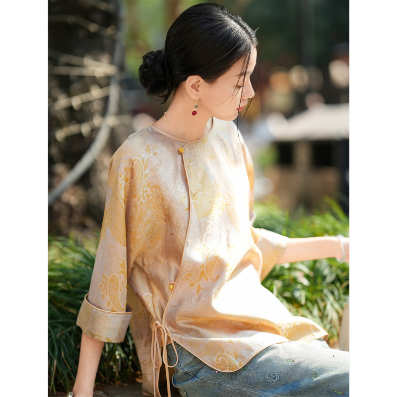 100% Mulberry Silk Shimmering Brocade Women's High-End New Chinese Style National Style Button-Up Shirt for Women 2026 Spring New Collection 100% Mulberry Silk Shimmering Brocade Women's High-End New Chinese Style National Style Button-Up Shirt for Women 2026 Spring New Collection