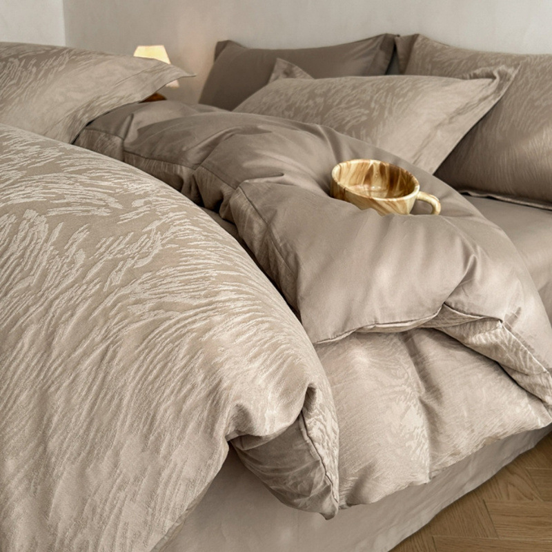 Luxury Satin Jacquard Bedding Set Pure Cotton Four-piece Bedding_voghion.com