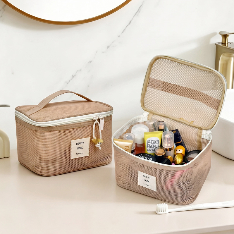 Cross-Border New Summer Beach Travel Souvenir Three-Dimensional Mesh Cosmetic Bag Mesh Toiletry Bag Miscellaneous Storage Bag Cross-Border New Summer Beach Travel Souvenir Three-Dimensional Mesh Cosmetic Bag Mesh Toiletry Bag Miscellaneous Storage Bag