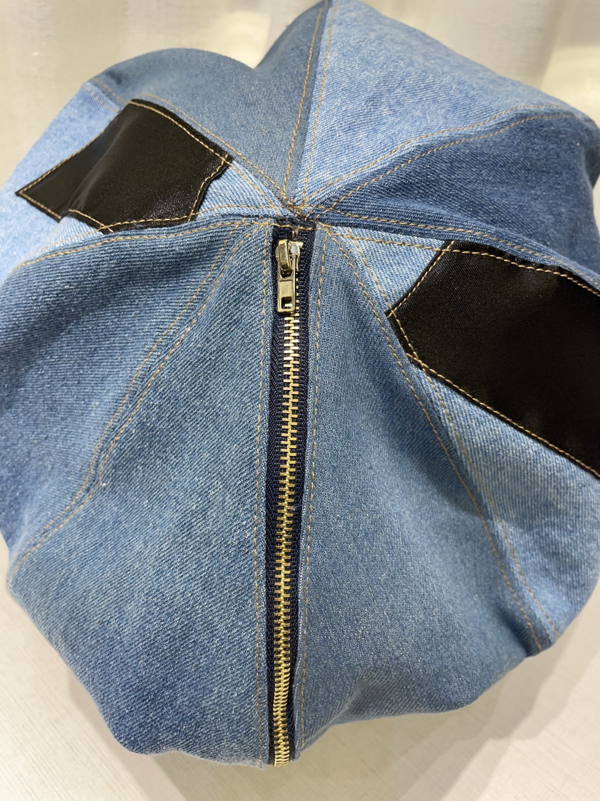 Washed Denim Niche Cloud Zip Beret Hat