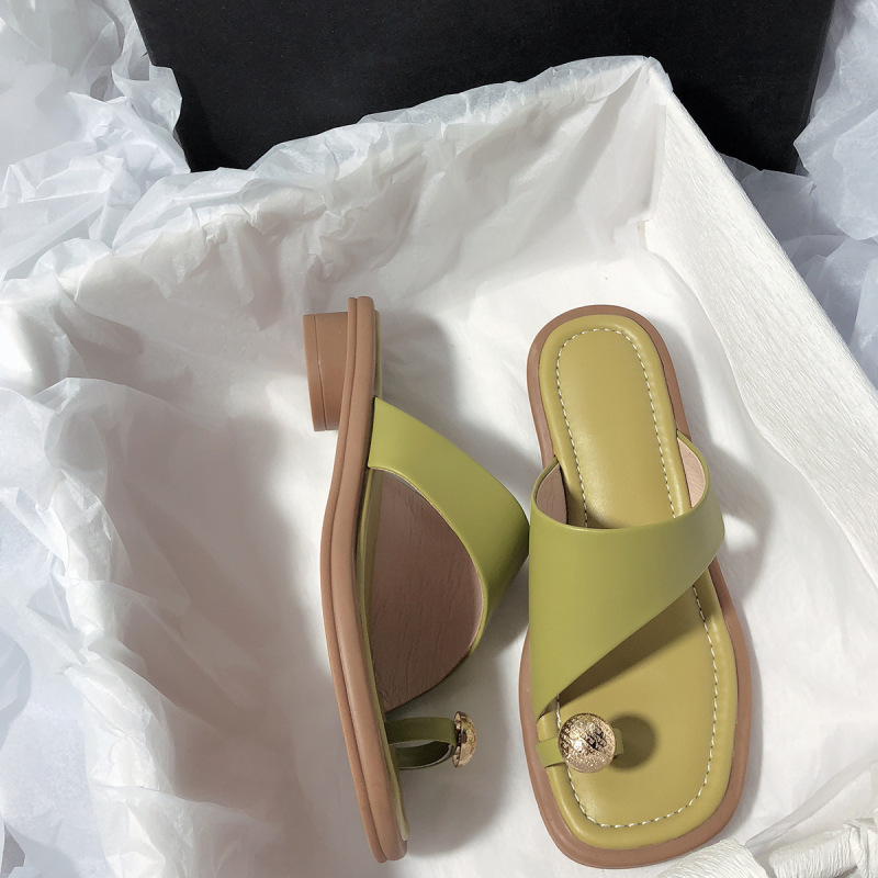 Korean-Style Simple Slip-On Sandals with Chunky Heels for Women, Designed by Niche Designers
