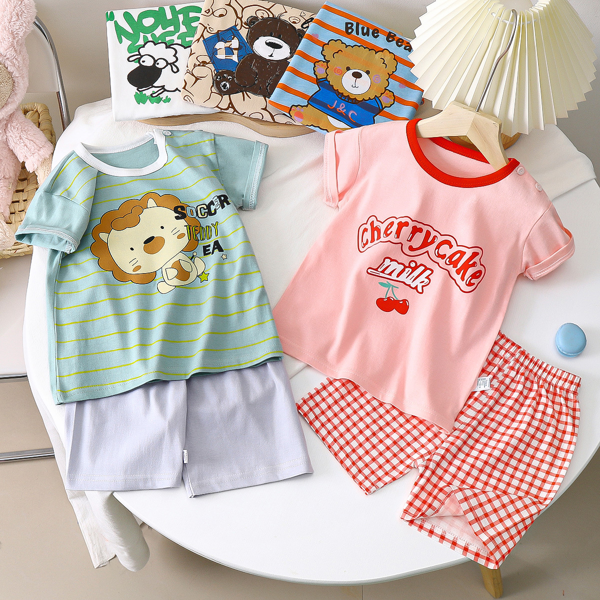 Traje de manga corta para niños nuevos pantalones cortos de verano ropa de algodón para Niñas Ropa para niños de estilo coreano delgada al por mayor