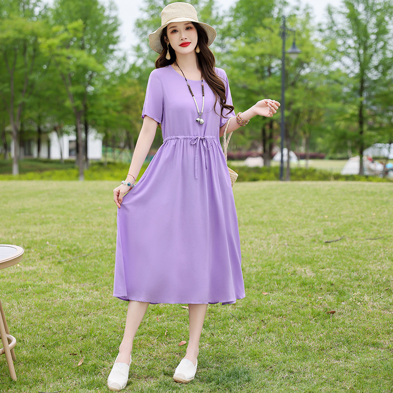 お母さんの端正な大気の夏服の新型の純色の綿のワンピースの中の長い高級な気質は腰を収めてやせているスカートを現します。|undefined