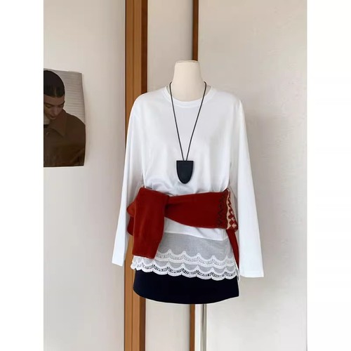 21 women's lace edge splicing long-sleeved T-shirt, new for 2025 spring and autumn, for layering and casual wear