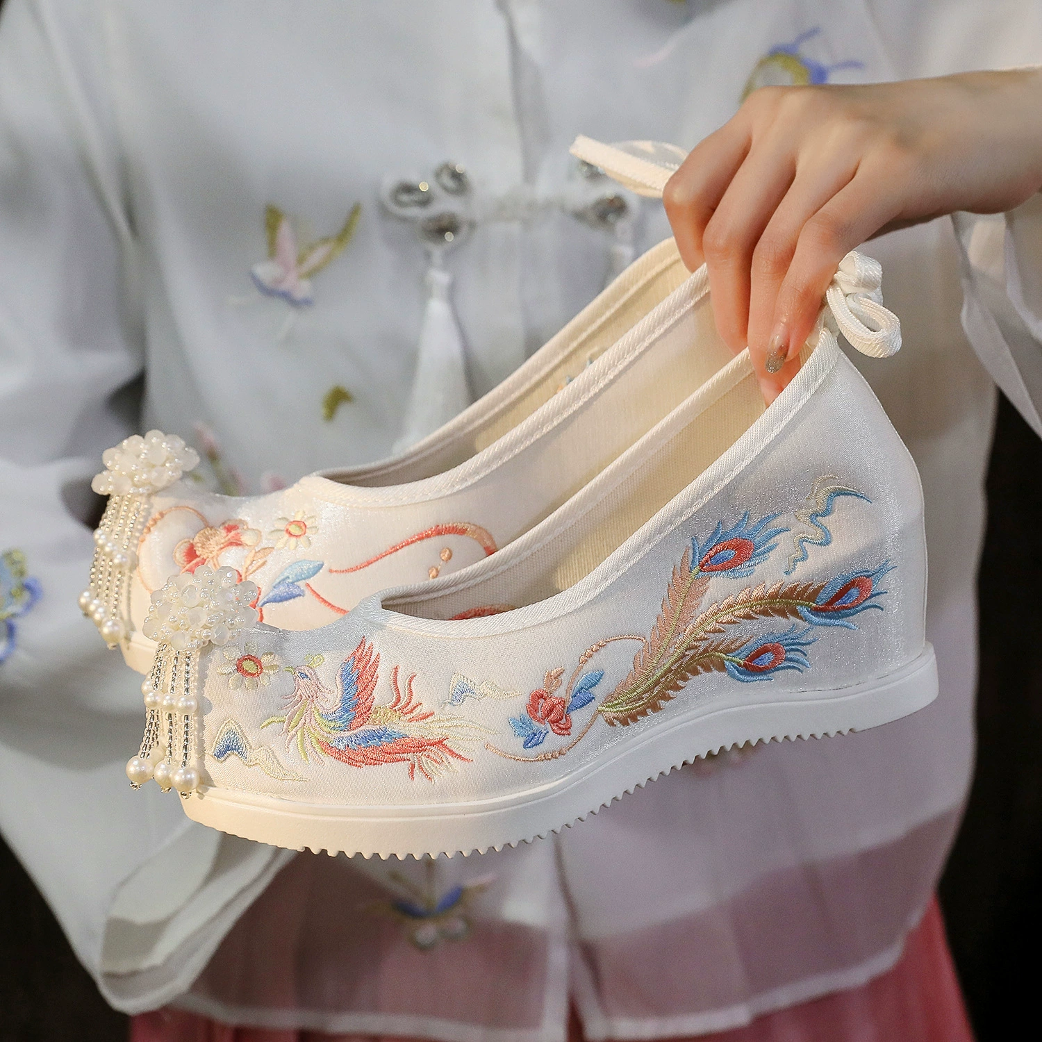 [Феникс] новая обувь ханьфу для студенток в старинном стиле Женская подходящая ханьфу обувь для увеличения внутреннего роста в старинном стиле Han Element