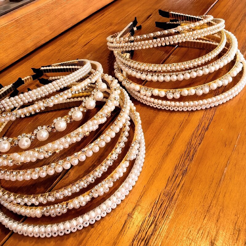 Diadema de Doble Capa con Perlas y Cristales Hecha a Mano para Mujer image 3