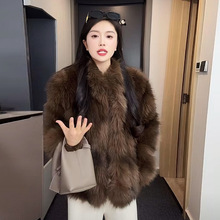 环保狐狸毛皮草女冬季新款双色高级感气质短款加厚保暖仿毛毛外套