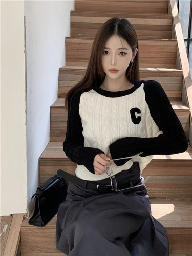 Korean version long-sleeved cabled knit sweater for women, new autumn design, crew neck, letter print, loose, patchwork, contrasting color sweater jacket