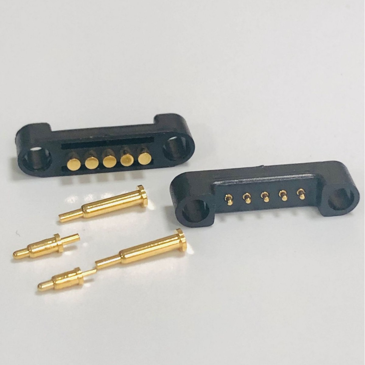 弹针SMT蓝牙耳机充电器pogopin天线顶针信号针接接器探针弹簧针