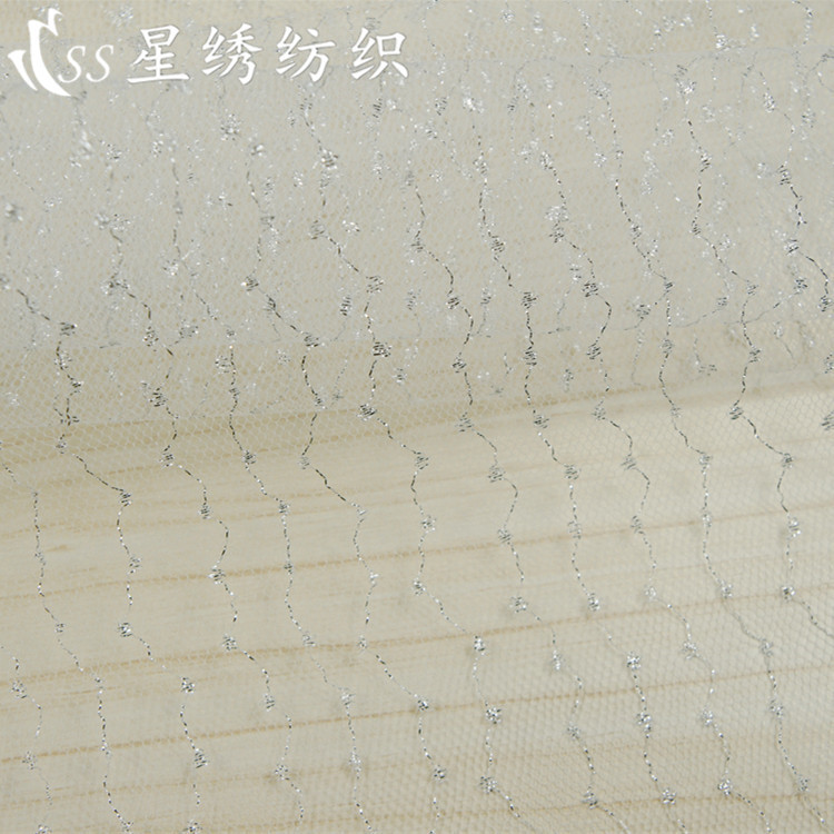 新品银丝网纱面料不规则银丝连线银点提花网布女装透视装裙子布料