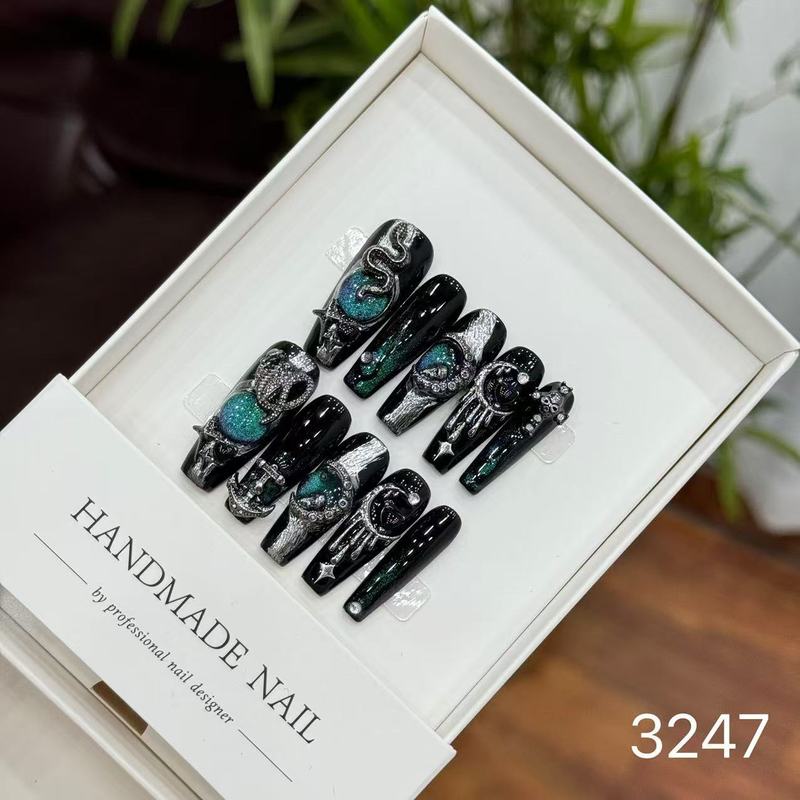 【純手作りのつけ爪29-32】ロングフレンチキャットアイパッチ付け爪、取り外し可能なネイルアートコレクション|undefined