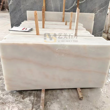 �V���םh������Ȼ����ʯ�l�����̤���A���h��ֱ̨�N�S��ֱ�l��