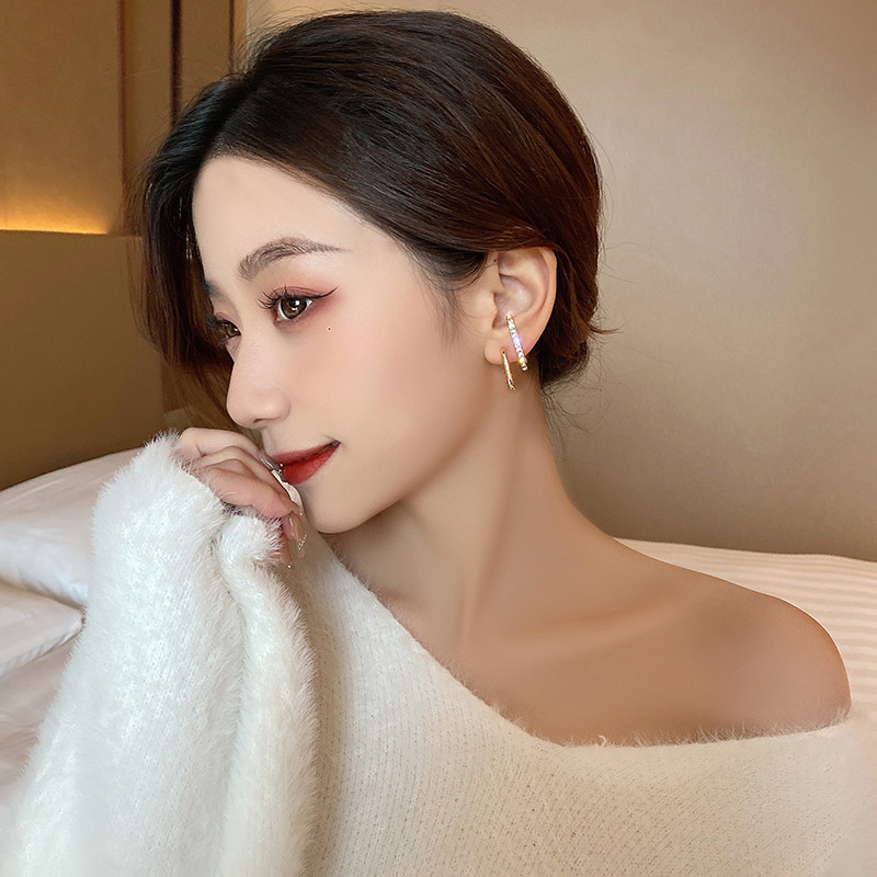 Aretes de diseño geométrico de alta calidad aretes de diamante nuevos aretes de moda coreanos aretes de color rojo temperamento aretes de moda para mujeres