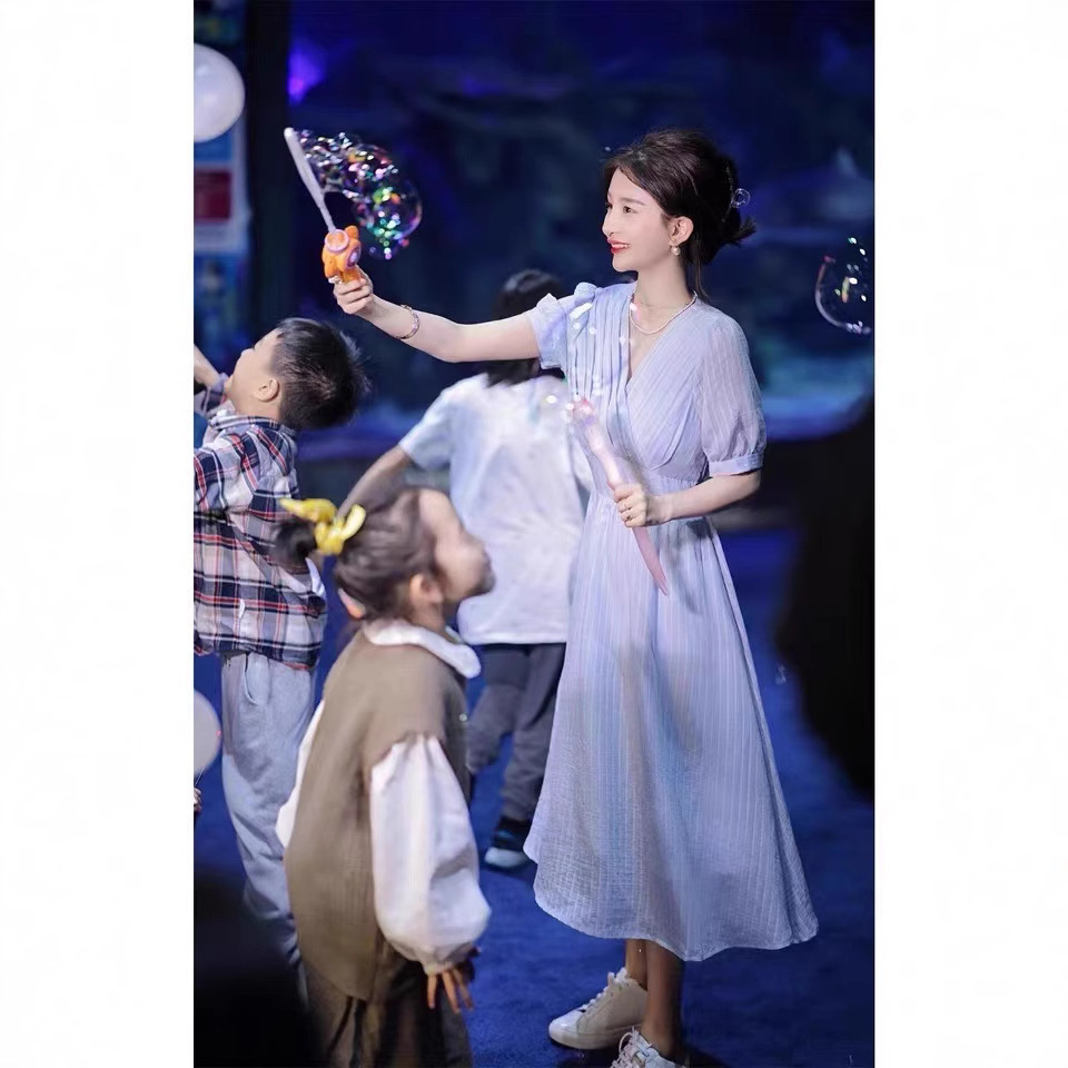 Đầm maxi nữ cổ V lưng cao chất Tencel mềm mại — Màu trắng
