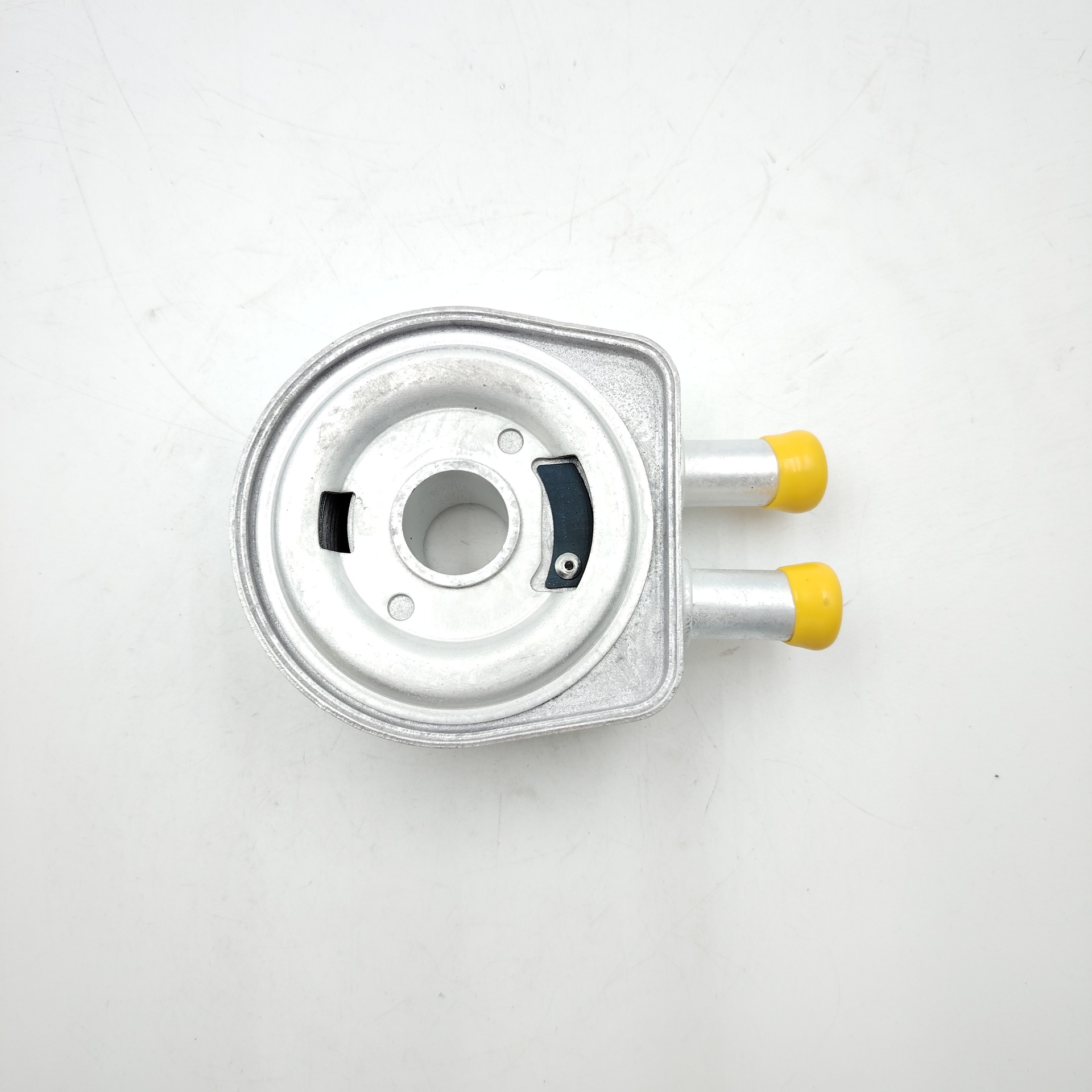 8200806731 is suitable for Renault engine oil cooler radiator