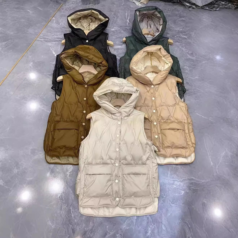 Women's Wearing Light Down Vest on Two Ssides Wearing Shoulder Waistcoat 2024 New Hooded Vest Wearing Autumn and Winter Vest Coat Trendy