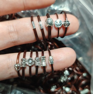 Tibet Natural Wild Chicken Blood Vine Ring Wholesale Manufacturer Direct Sales First-hand Products Series Street Stall Night Market