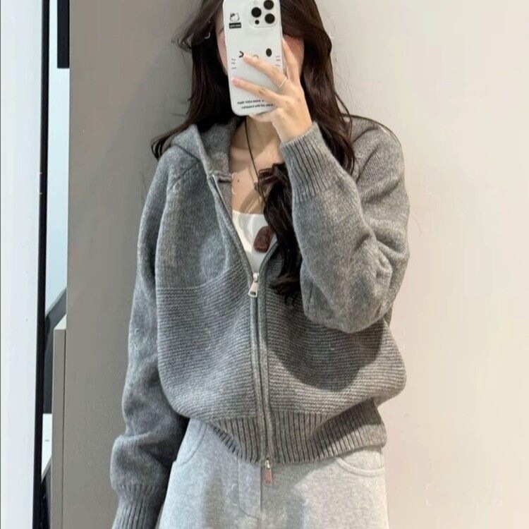 Wholesale Korean-Style Autumn and Winter Solid Color Sweaters, Zip-Up Outerwear, Thickened Jackets, Loose Soft Hooded Knit Cardigans Wholesale Korean-Style Autumn and Winter Solid Color Sweaters, Zip-Up Outerwear, Thickened Jackets, Loose Soft Hooded Knit Cardigans