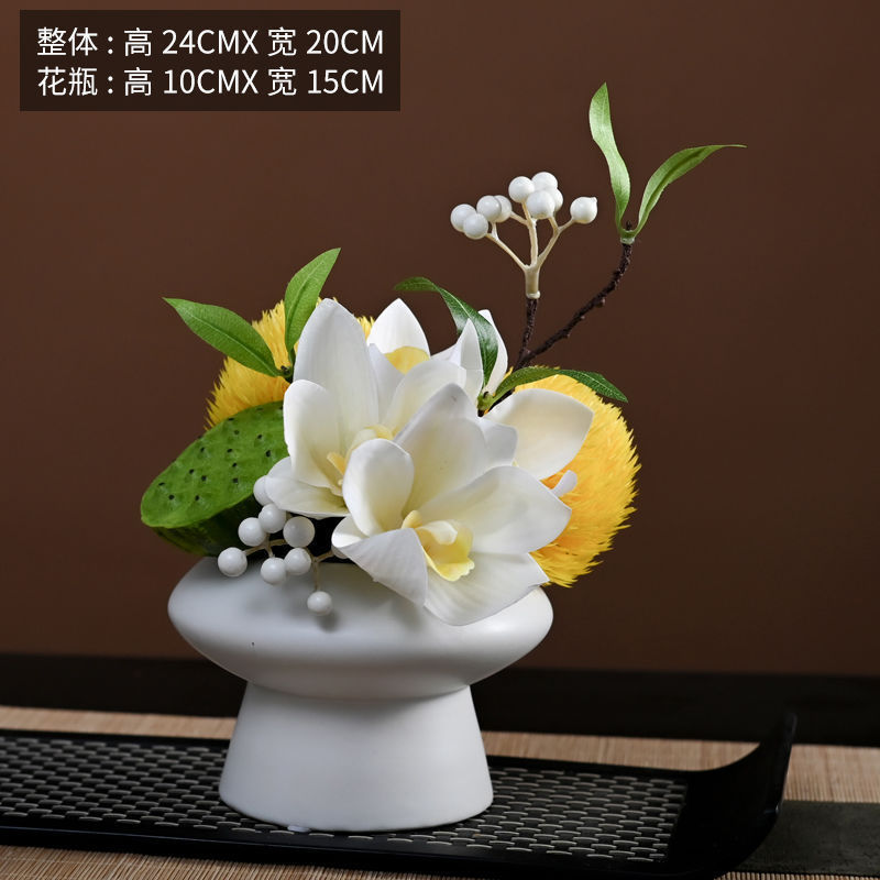 モダンでシンプルな花柄の幾何学的な花器ソフトデコレーションモデルルーム営業部商談テーブルアジサイ組み合わせディスプレイ|undefined