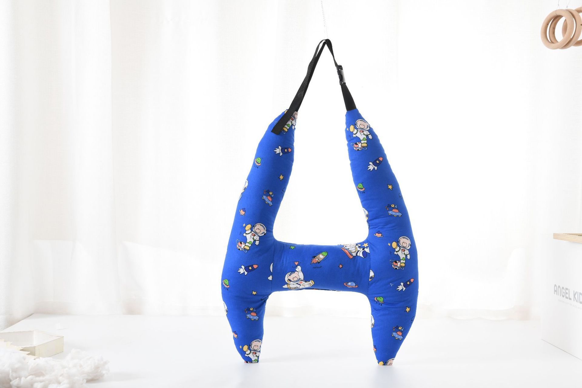 다크 블루 우주인