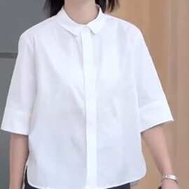 白色翻领短袖衬衫女年夏季新款简约宽松休闲气质百搭通勤上衣