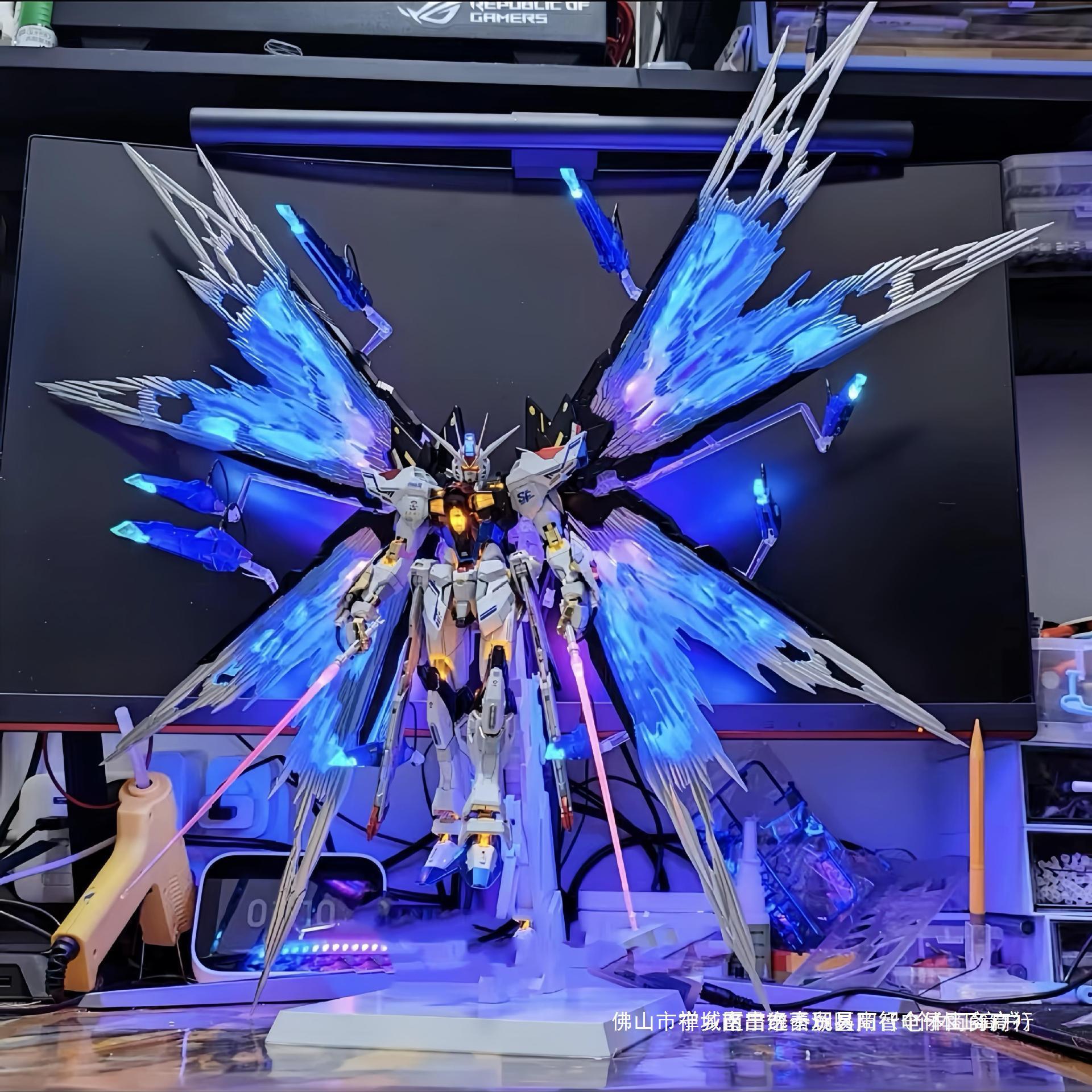 Mg Red Heretic Unicorn Snow White Figure Mb Strike Freedom Model Mecha