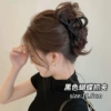 Matte crab pin with bow
