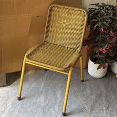 小さなアパート用の籐の椅子、キャンプ用の家庭用バルコニー、レジャーテーブルと椅子、屋外の中庭、籐の椅子、寝室用の屋外用椅子、ストレートヘア