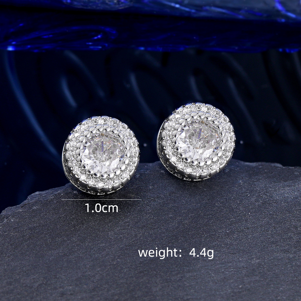 CR7 Diamond Studs - Micro-Inlaid Zircon Hip Hop Earrings For Men (Football Inspired Luxury Studs, Hot Selling)_voghion.com