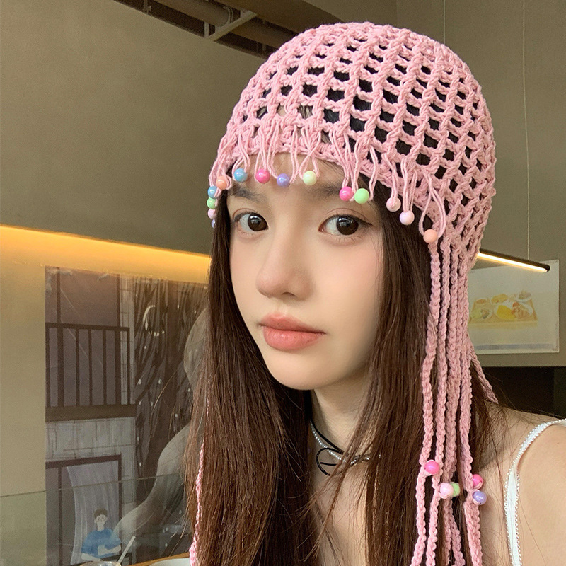 女性用の春夏の手織り中空つば帽子、エスニックスタイルのフックフラワー、タッセルストラップ、プルオーバーニット帽、多用途|undefined