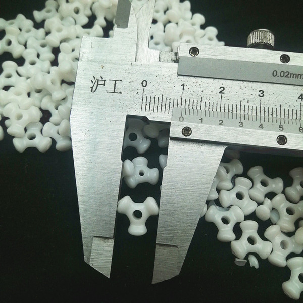 Trigema Tri Beads Bone Bead DIY Christmas Plastic Beads Beads Santa…