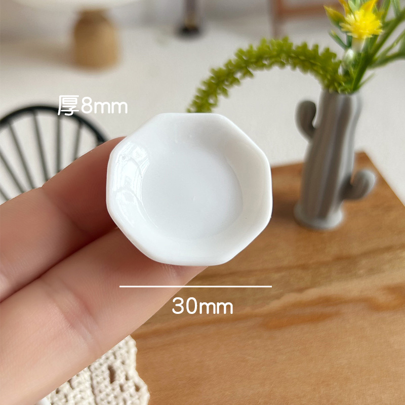 52 DOLLHOUSEMiniature Food Play Scene Model Dollhouse Accessories Mini Ceramic Food Plate C3019
