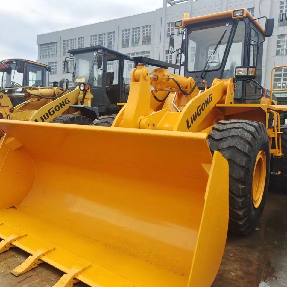 Xinjiang Urumqi tiene 50 y 856 cargadores de segunda mano para exportación de comercio exterior