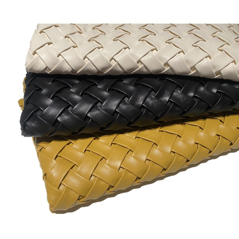 十字花手工压皱仿蛋白PU皮片材 立体编织肌理超软服装外套特材