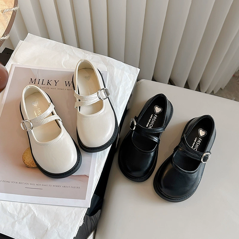 Обувь Мэри Джейн Лефу Женская весна 2025 Новый легкий рот удобные одиночные туфли с круглой головкой и пряжкой маленькие кожаные туфли в английском стиле