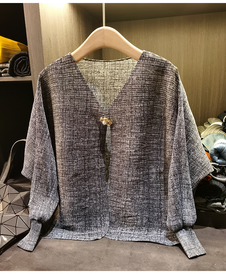 Áo khoác dáng rộng nữ tay lỡ cổ tròn chất liệu cotton thoáng mát — Màu hồng, màu xám, màu mơ chi tiết 17